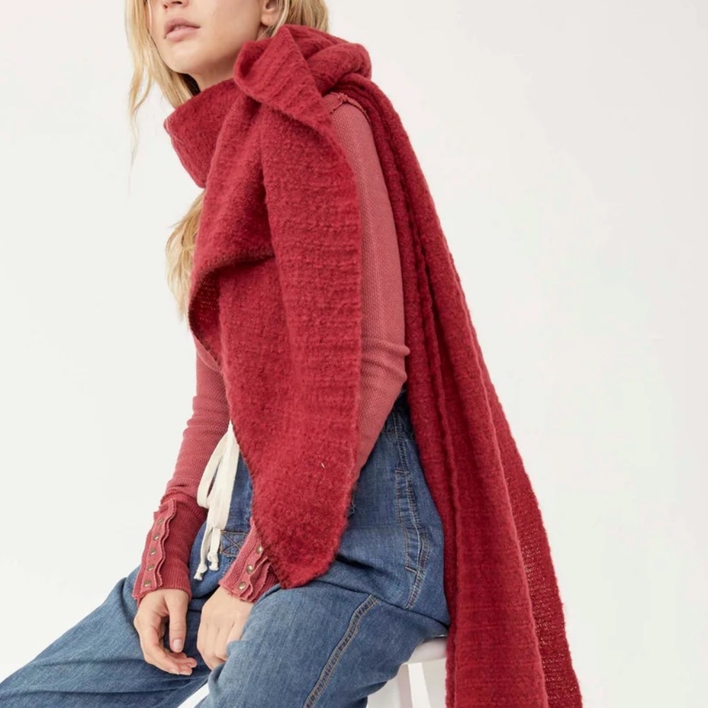 Free People Ripple Recycled Blend Blanket Scarf in Garnet | NWOT